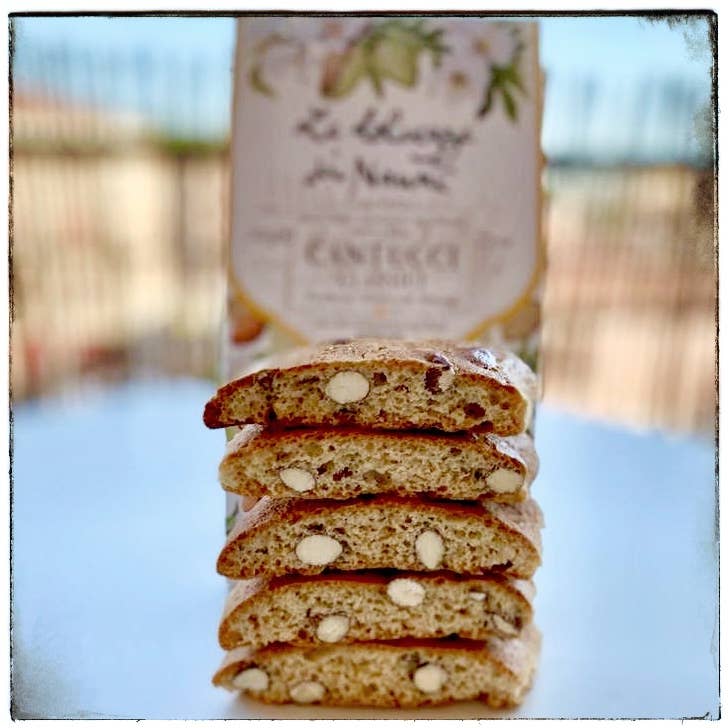 Cantucci Biscotti alla mandorla fatti a mano, Italia