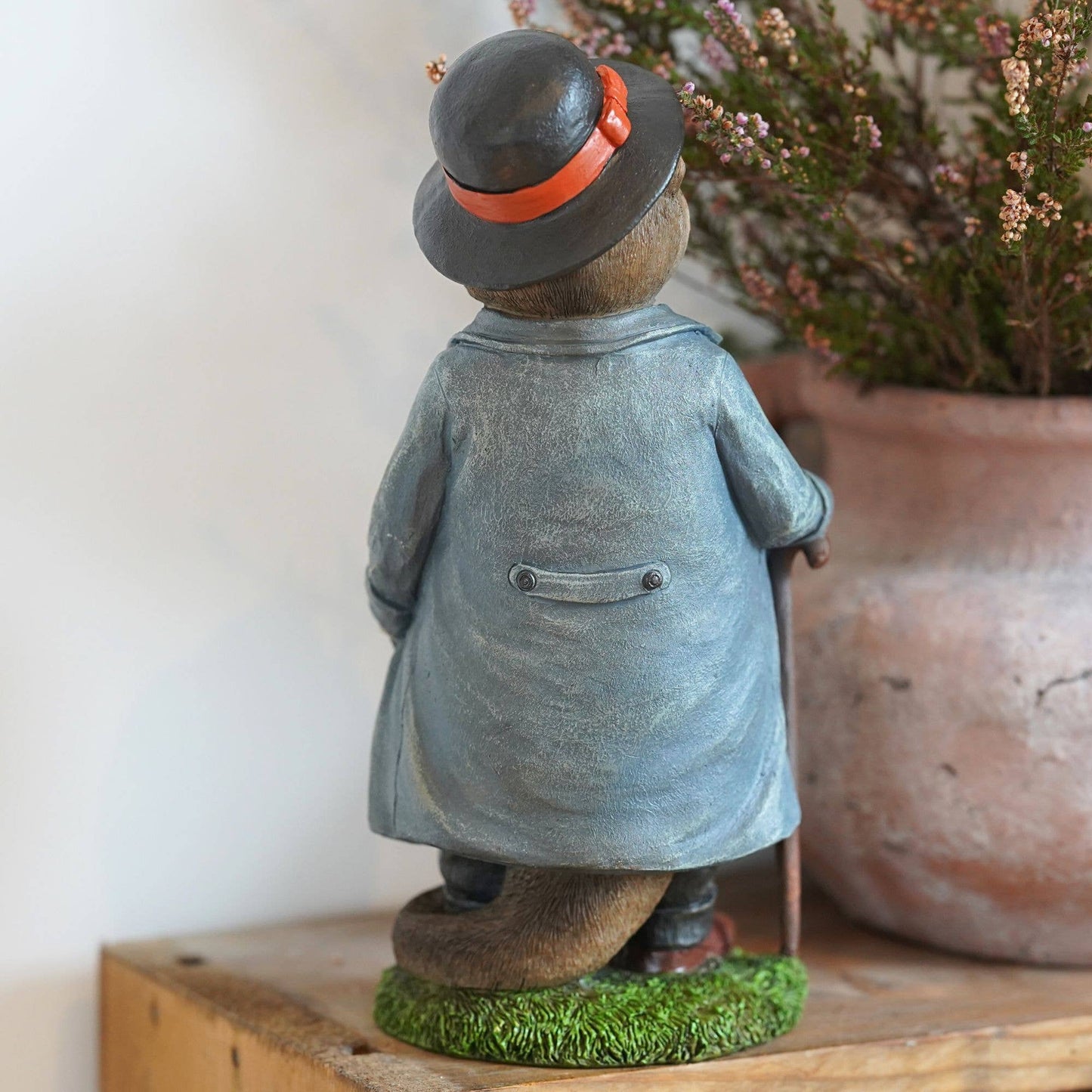 Mr Otter Resin Ornament Garden Home Statue
