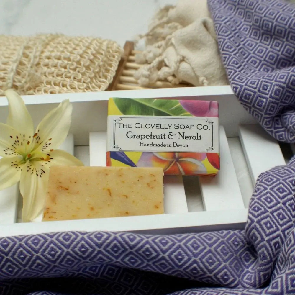 Grapefruit & Neroli Soap Bar: 100g  9cm by 6cm by 2cm