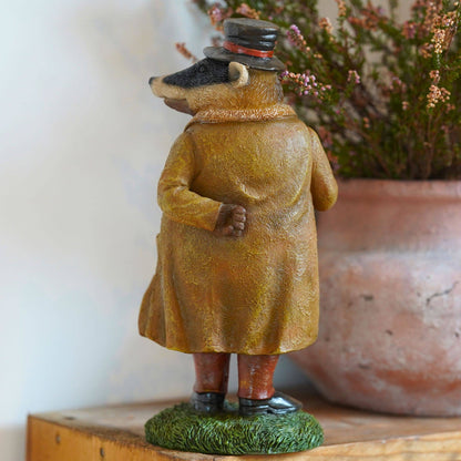 Master Badger Resin Ornament Garden Home Statue