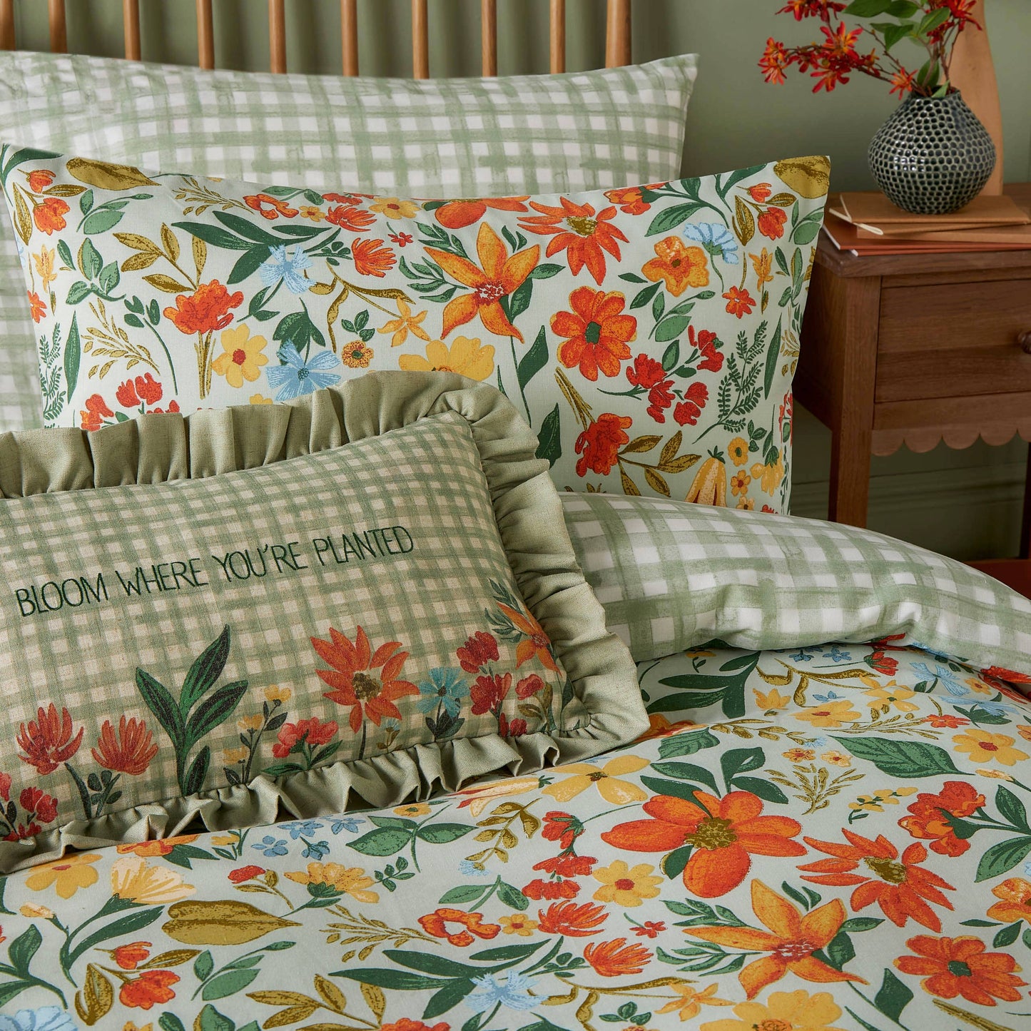 Meadow Haze Printed Duvet Cover Set Green: Green