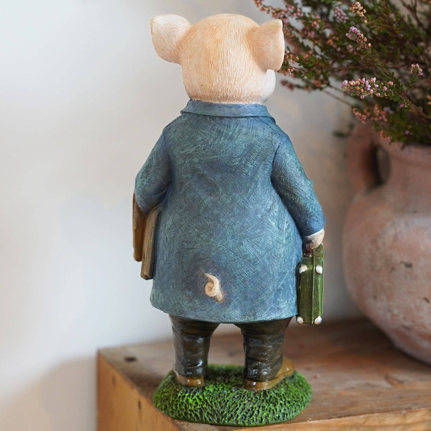 Gentleman Pig Resin Ornament Garden Home Statue