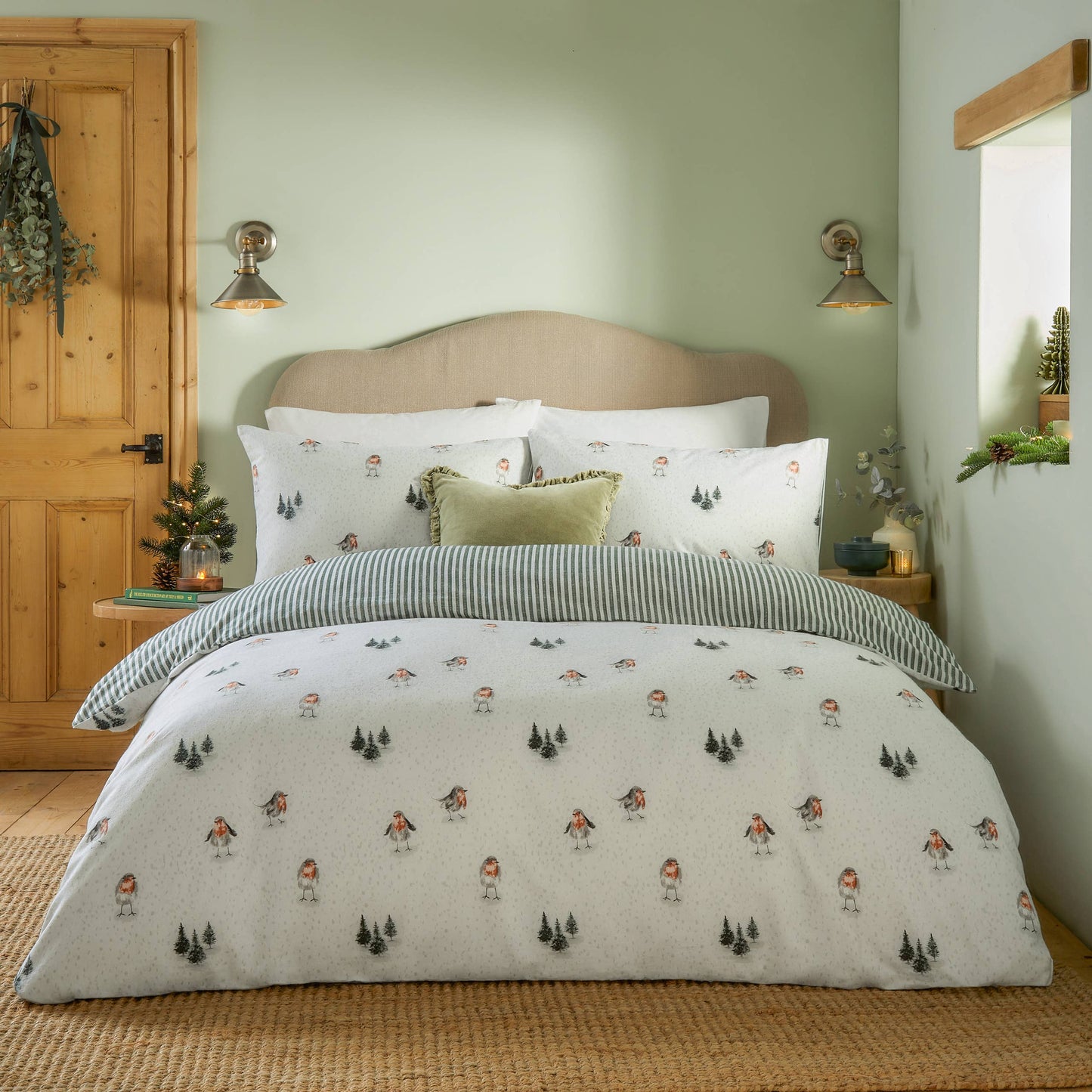 Robins Return Brushed Cotton Duvet Cover Set Cream/Pine: Cream/Pine